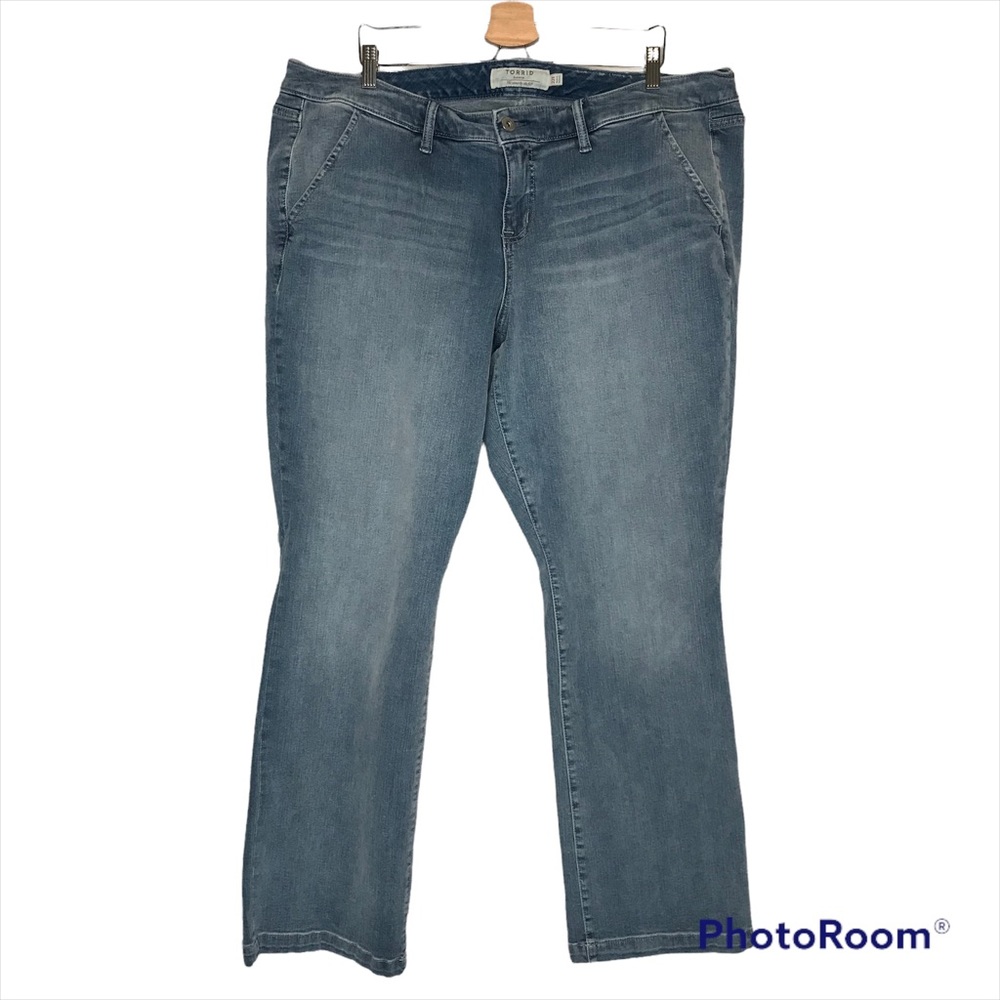 Torrid Straight Leg JeanSize 22T